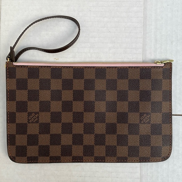 Louis Vuitton Handbags - LV Pouchette